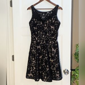 Blu Sage Sleeveless Fit-Flare Cocktail Midi Dress. Black Floral Overlay. Sz 8.